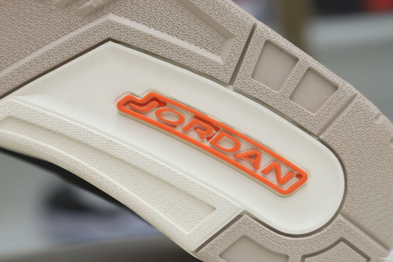 CEMENT DESERT JORDAN CT8532 AIR 3 1106